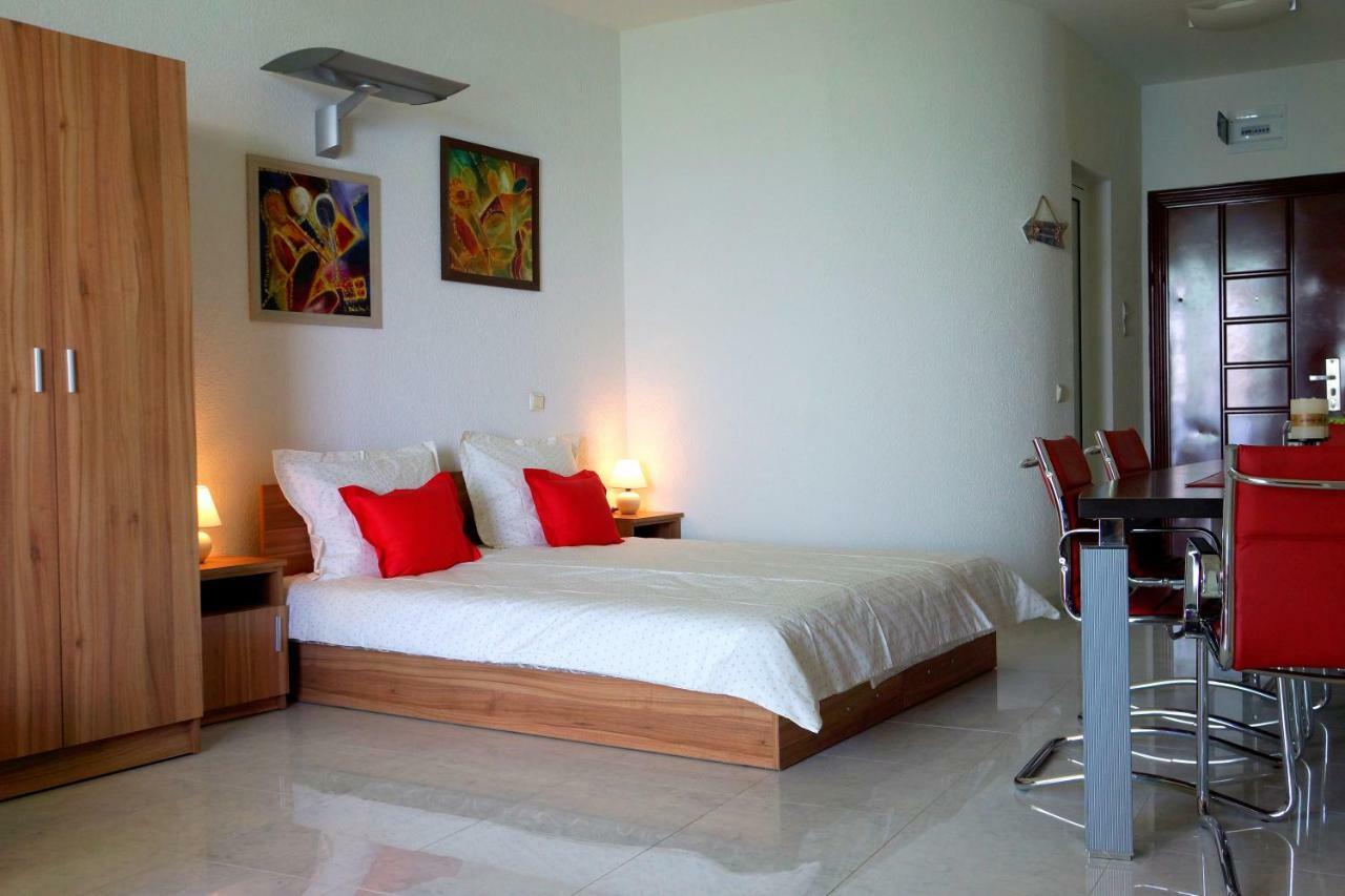 Silver Beach Delux Apartments Bjala Kültér fotó